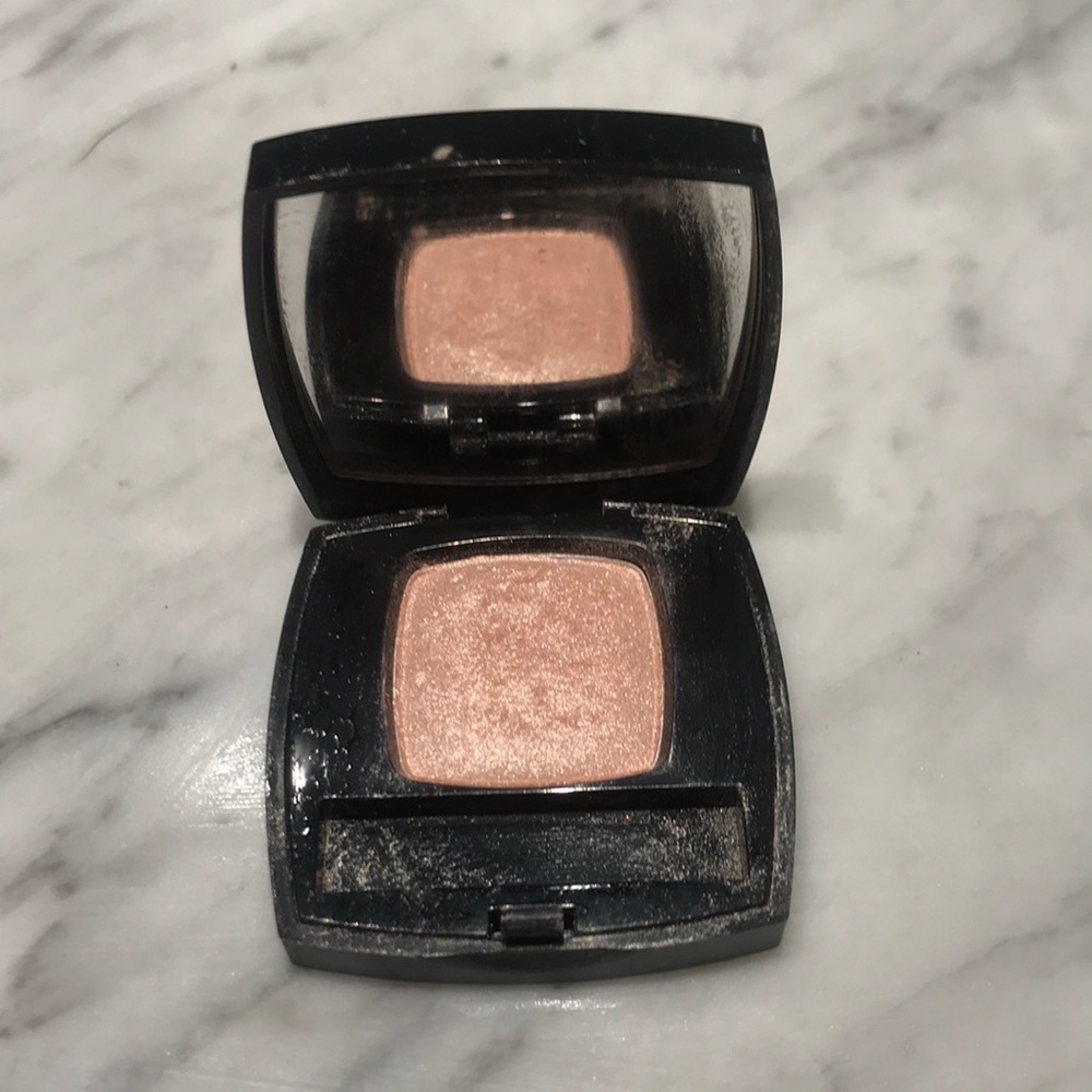 EUC Chanel eyeshadow